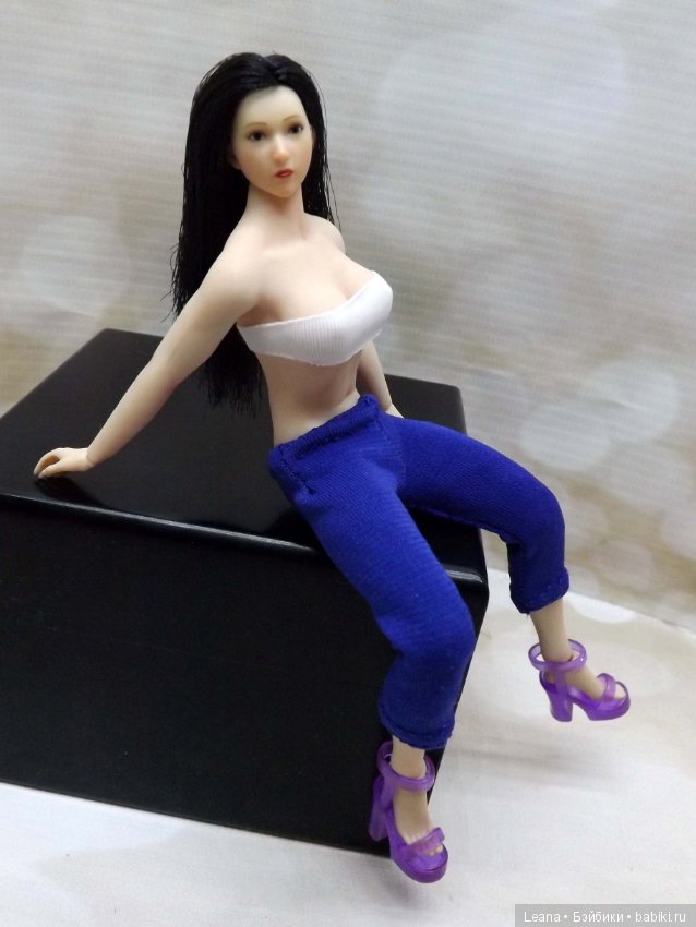 Малышка Фицен (примерка штанов) (фото 4)