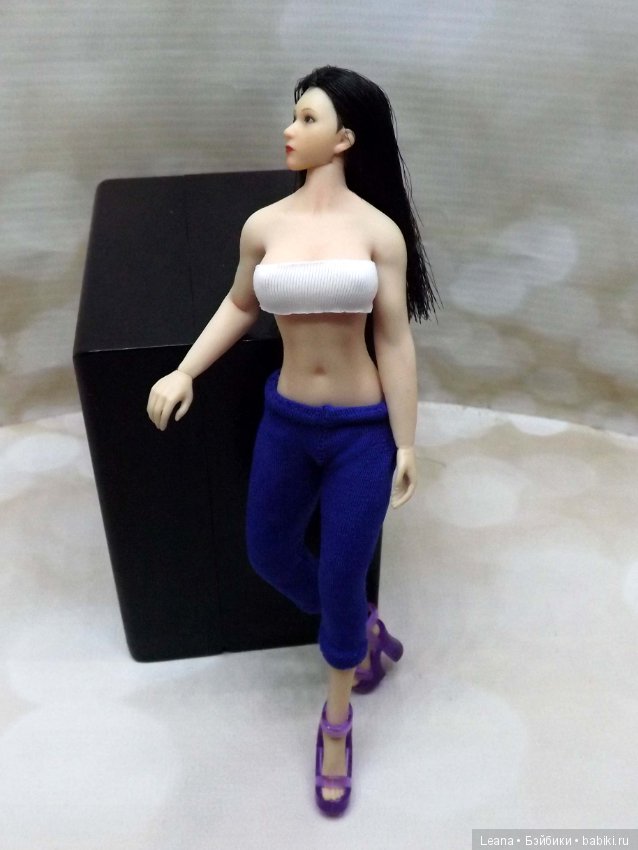 Малышка Фицен (примерка штанов) (фото 5)