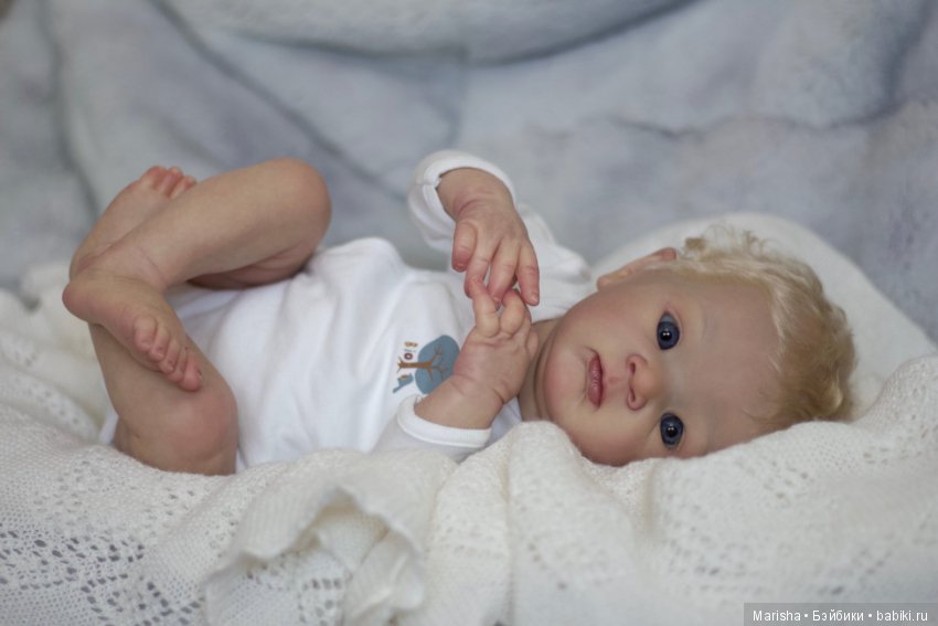 ZaZa скульптора Adrie Stoete, автор прототипа Cheryl van Pletzen