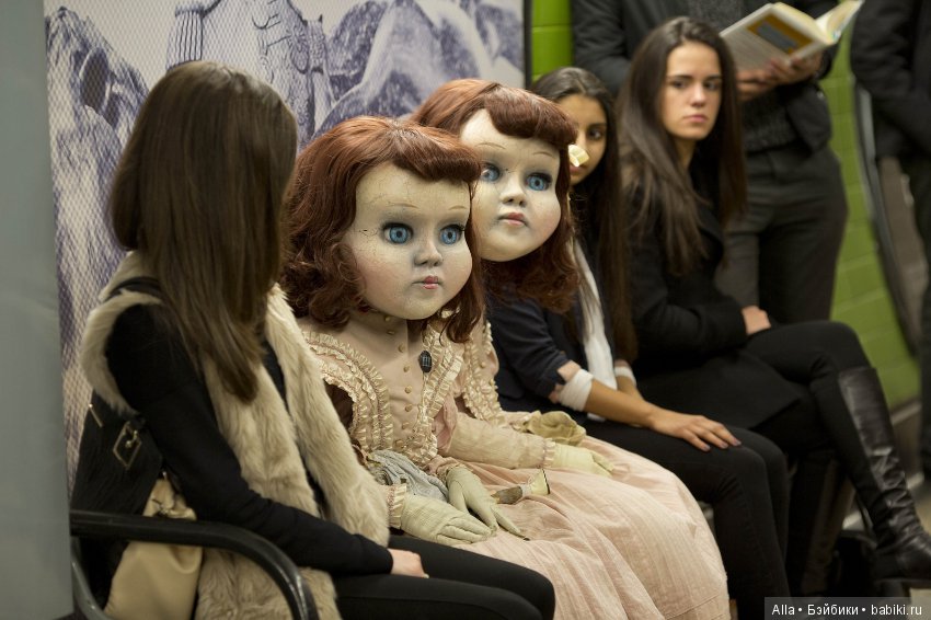 Страшные куклы как отличная рекламная компания (фото 2)