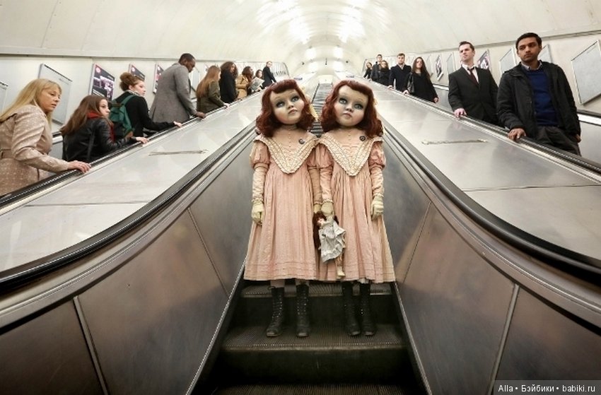 Страшные куклы как отличная рекламная компания (фото 10)