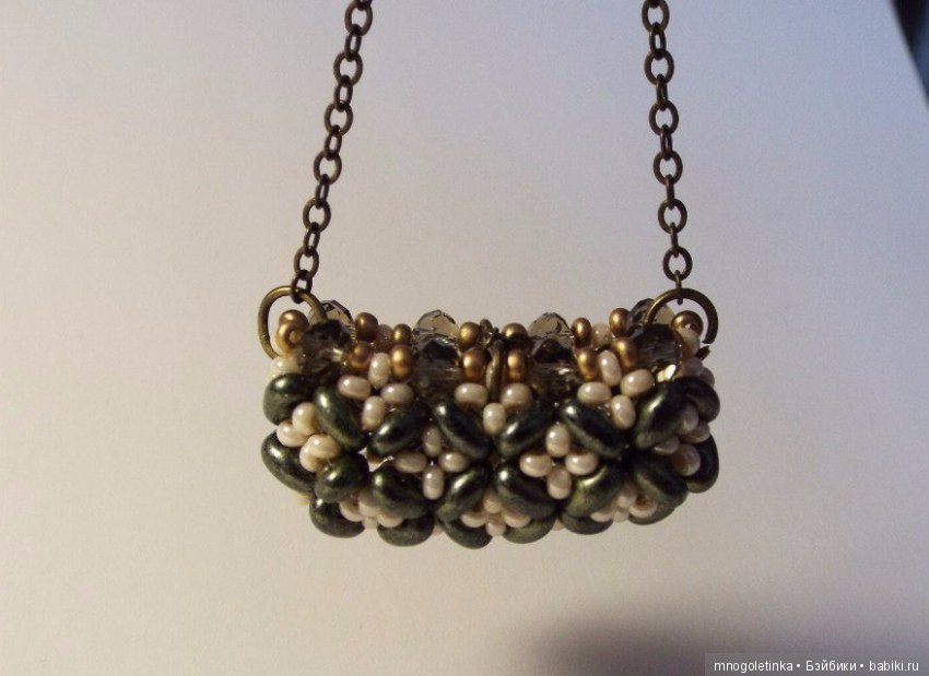 Бисер и хрусталь. Сумочки (фото 8)