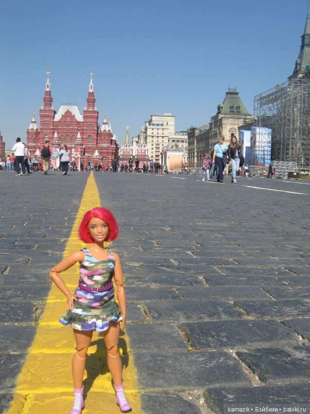 Район Камазовка. Ритка вышла погулять