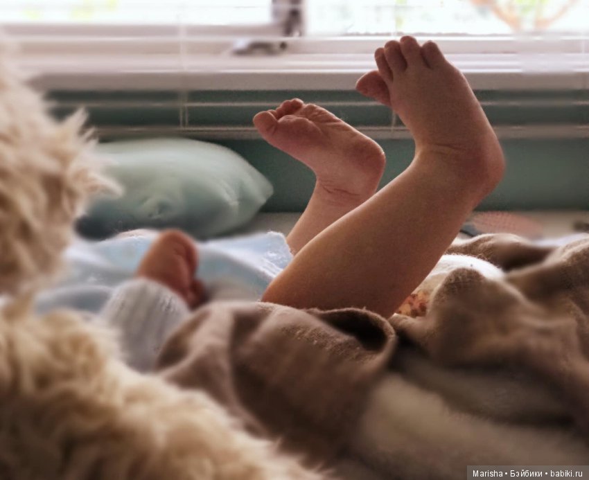 Baby Dorin скульптора Alicia Jones-Toner