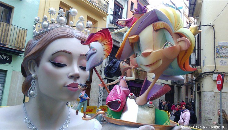 Праздник Лас-Файяс в Испании