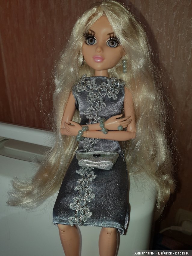 Вечернее платье для Мокси Тинз (фото 10)