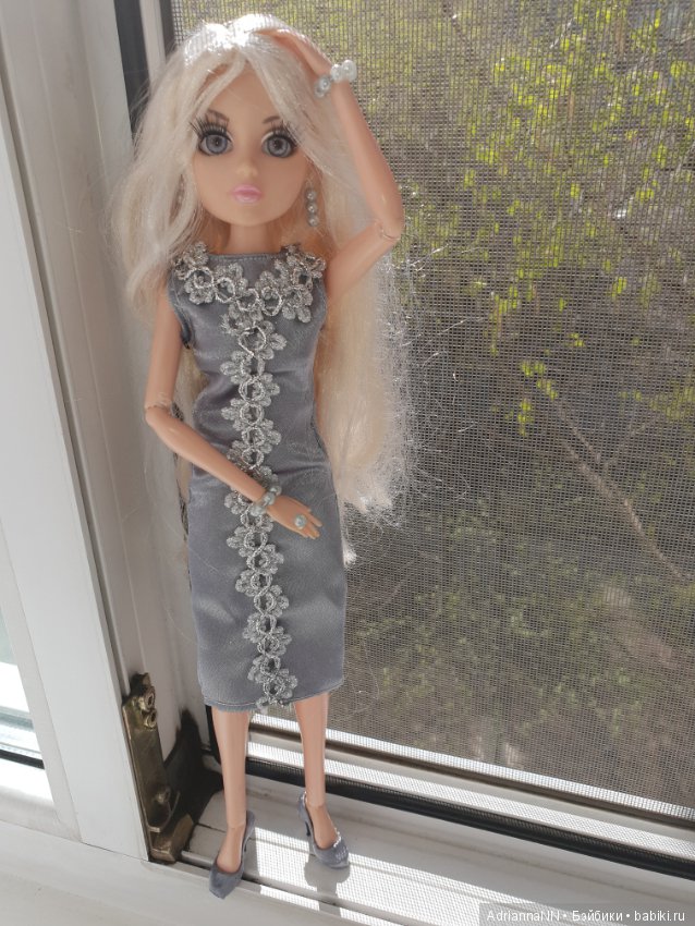 Вечернее платье для Мокси Тинз (фото 2)