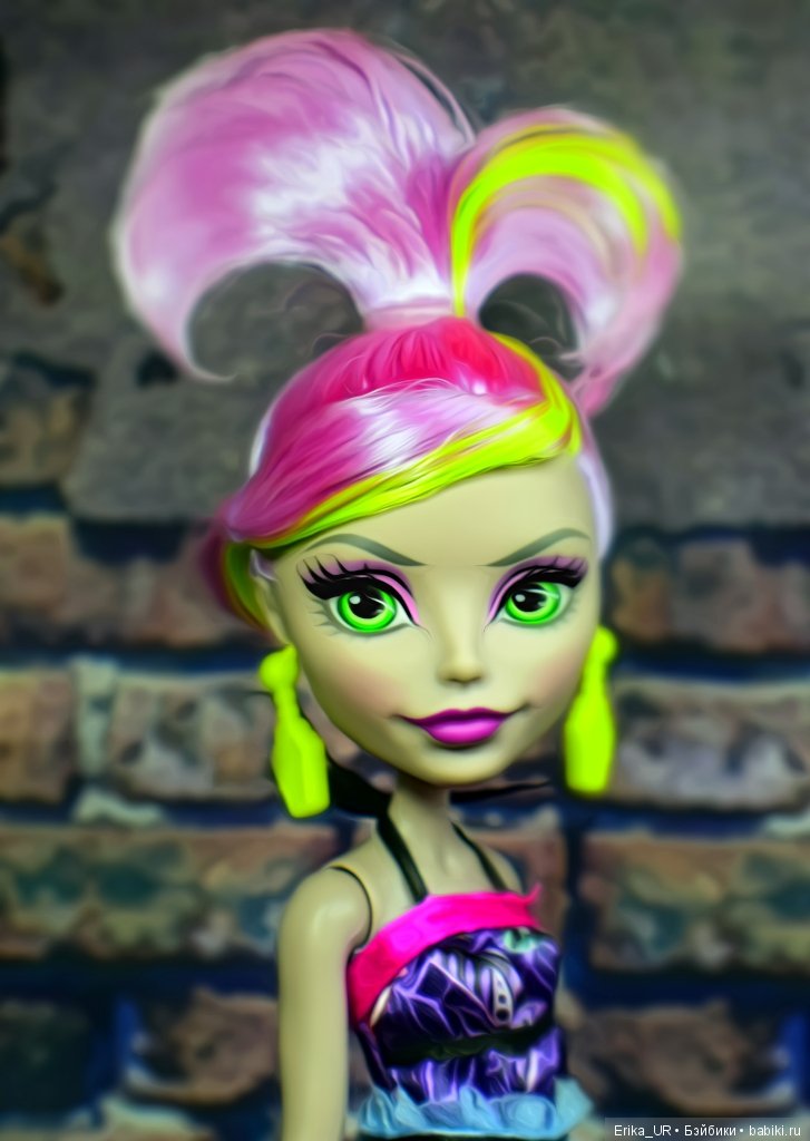 Куклы с прическами из прядок двух цветов