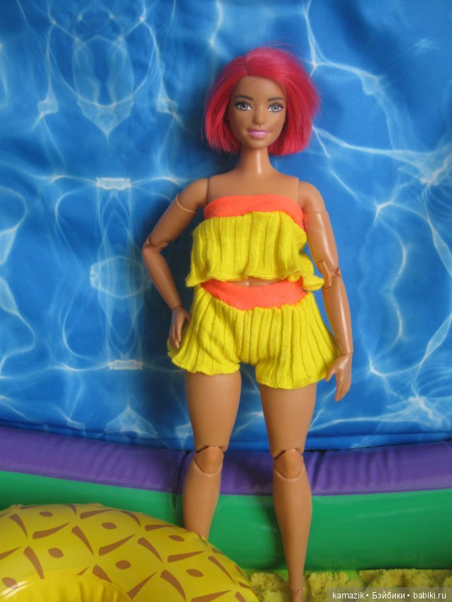 Парад купальников. Для Мисс Бэйбики 2019. Представляет Рита