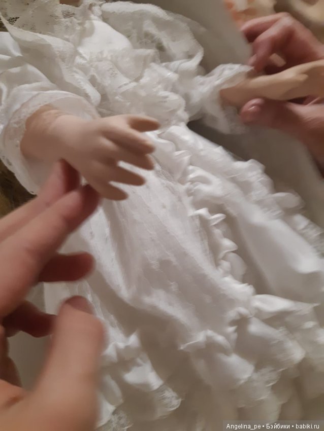 Подскажите,пожалуйста, кто красавица и чья