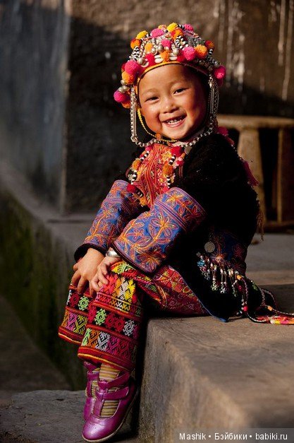 Дети в народных костюмах — Дети: красивые фото