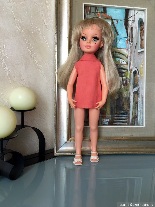 Русалочка Simona Furga Alta Moda 4 ESSE переоделась в оригинальное платье (фото 4)