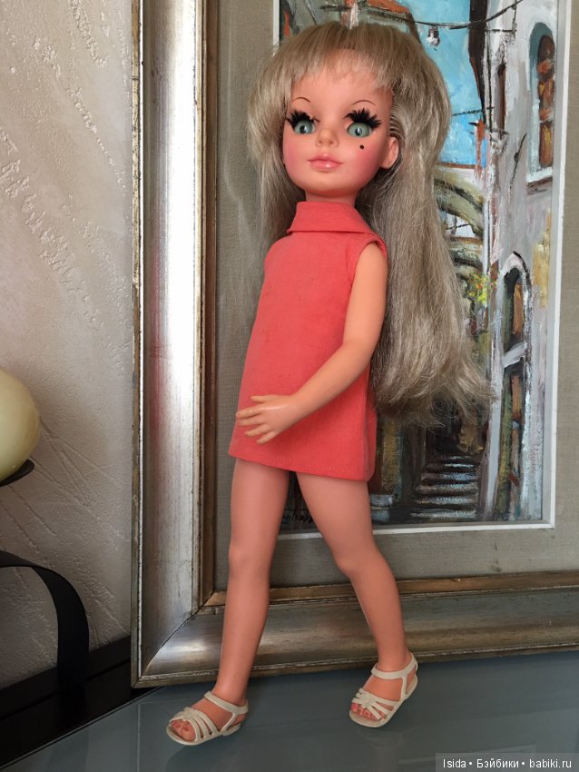 Русалочка Simona Furga Alta Moda 4 ESSE переоделась в оригинальное платье (фото 9)