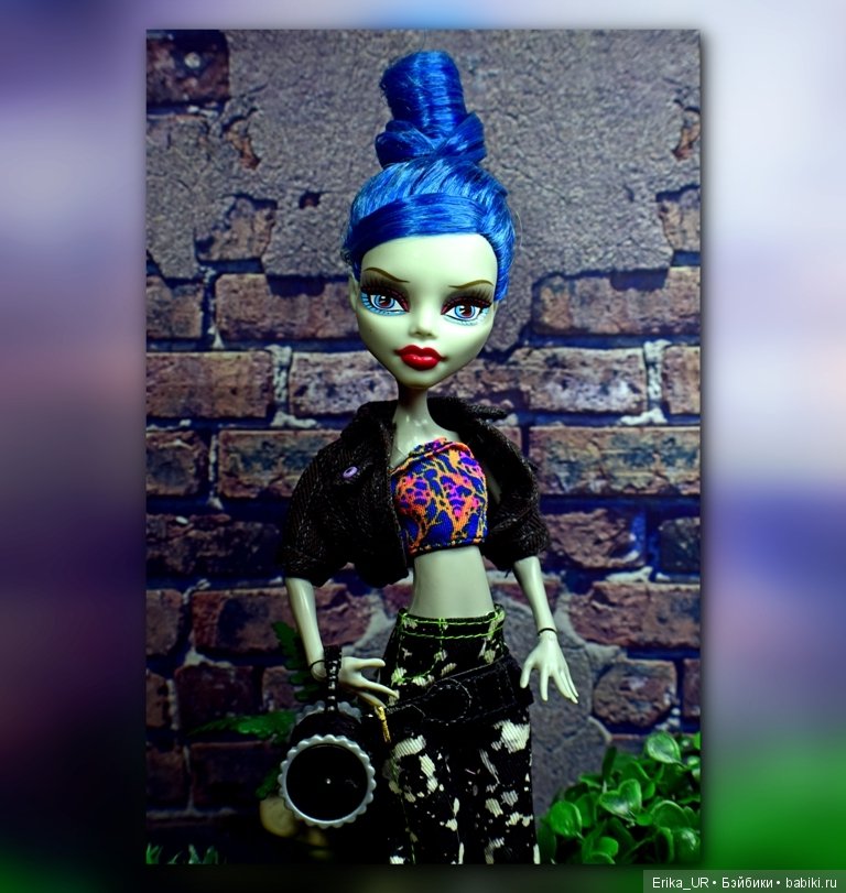 В доме моем много имен, Знаменитых и простых (С) /голубые локоны и синяя "башня" (фото 4)