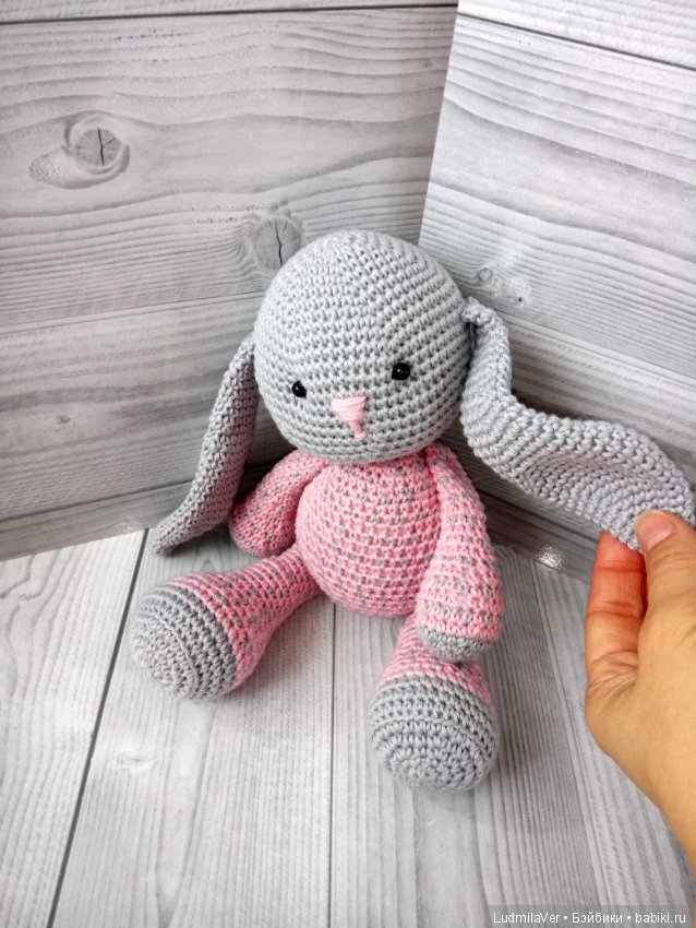 Зайка вязаная 26 см — Вязаные игрушки и амигуруми: крючком (фото 7)
