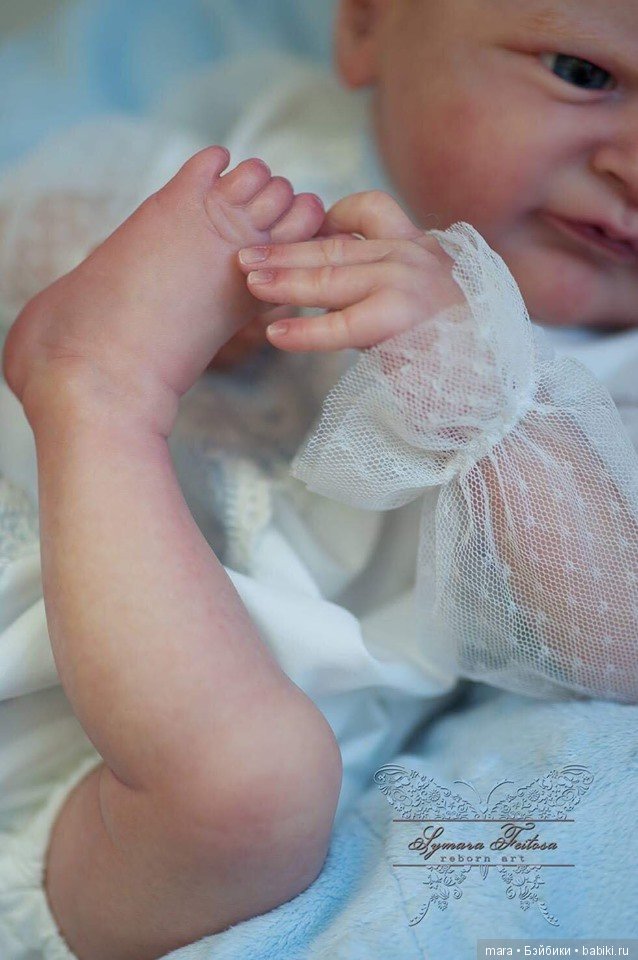 Alfie скульптора Laura Lee Eagles, автор прототипа Symara Feitosa