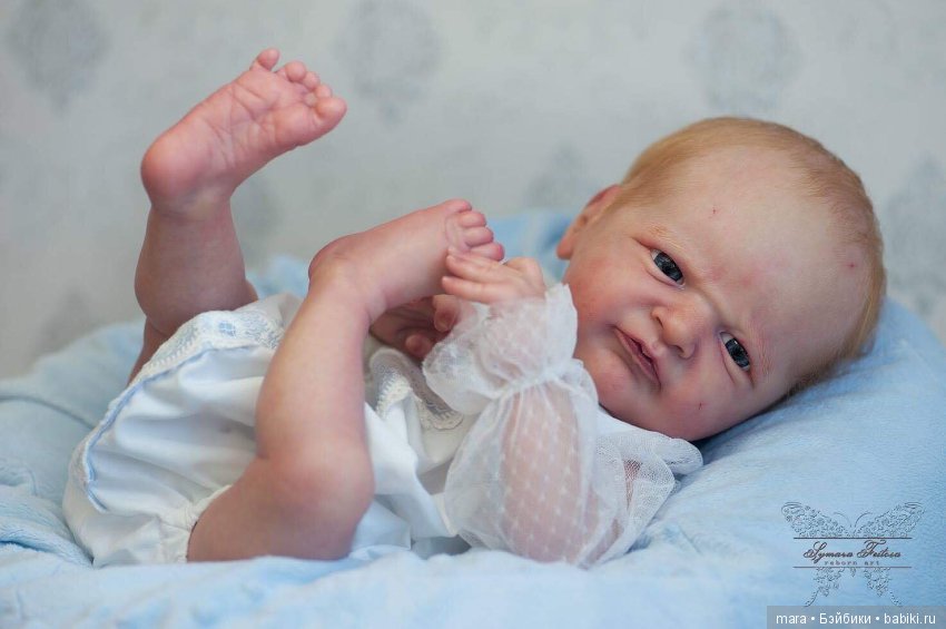 Alfie скульптора Laura Lee Eagles, автор прототипа Symara Feitosa