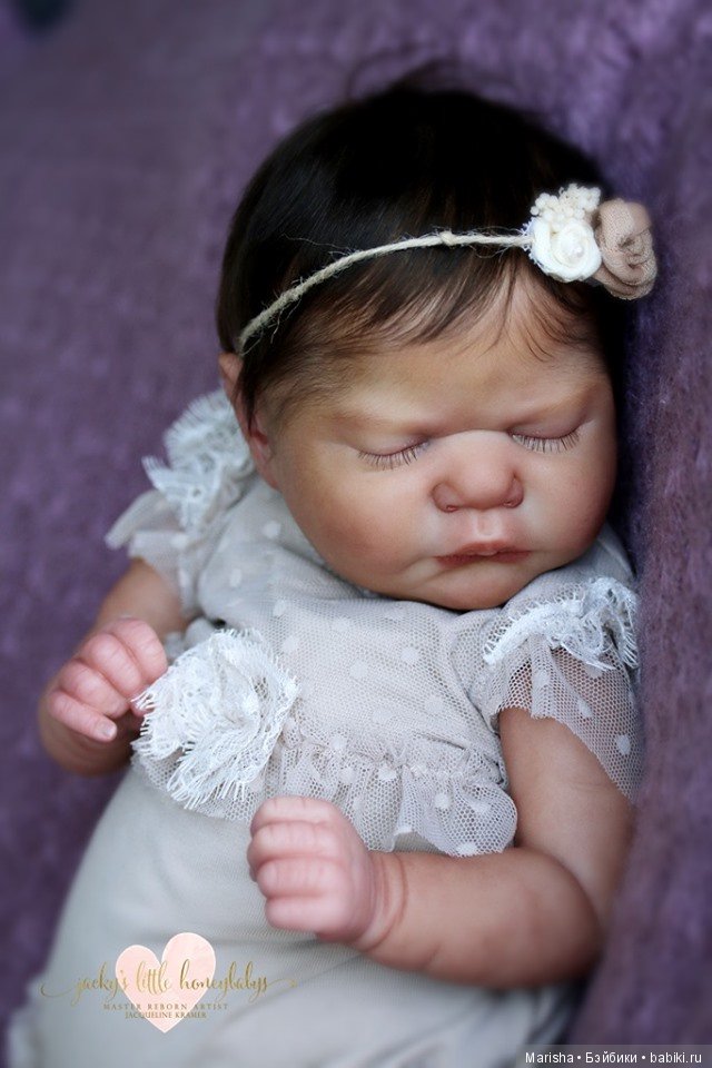 Romilly скульптора Cassie Ann Brace, автор прототипа Jacqueline Kramer (фото 6)