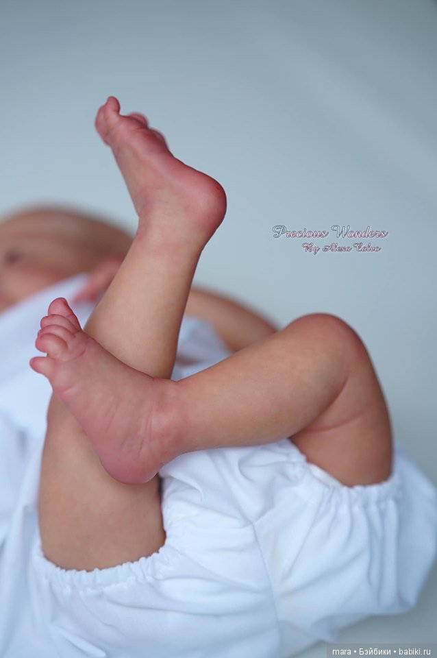 Alfie скульптора Laura Lee Eagles, автор прототипа Alexa Calvo