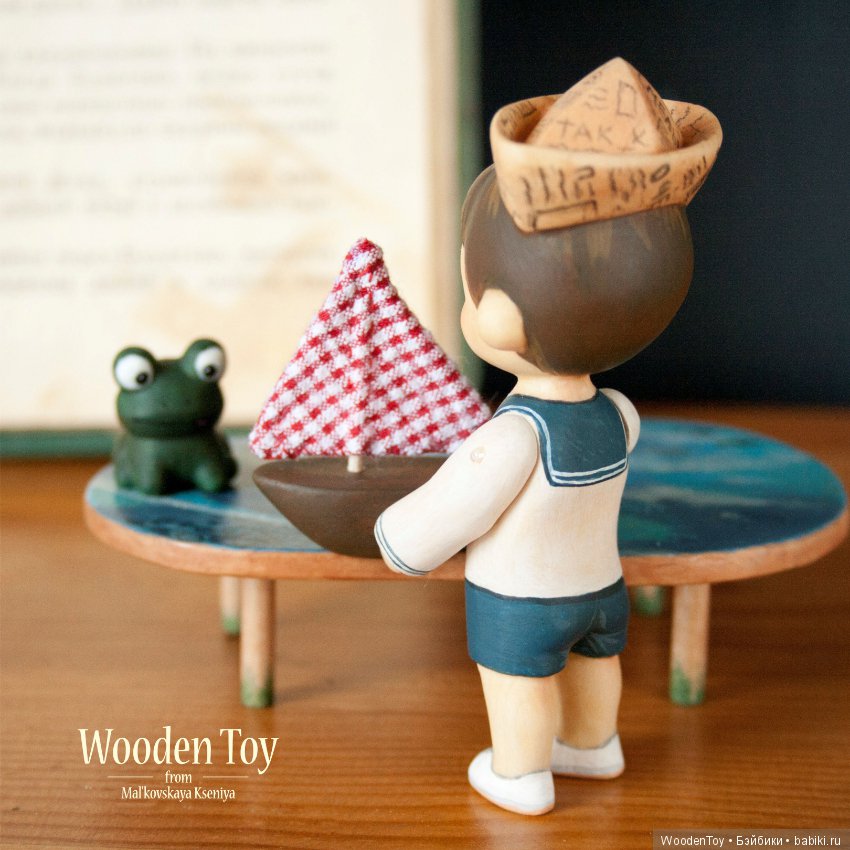 И скачут лягушки за мной по пятам