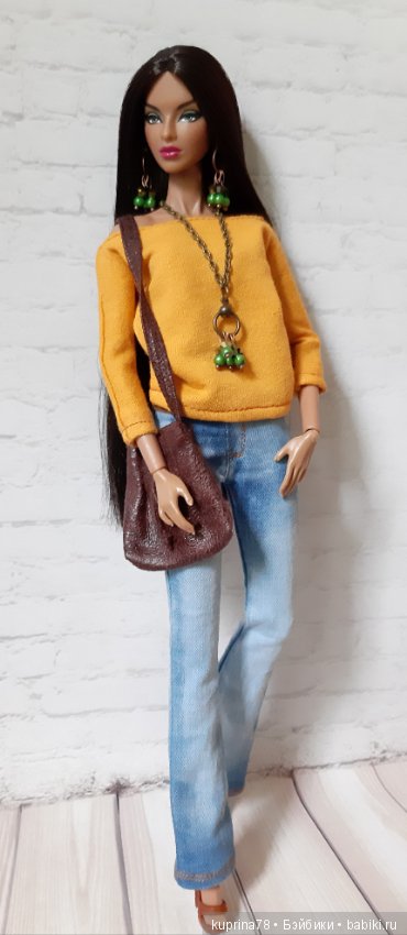 Джинсы-клеш. Романтичные образы в стиле хиппи