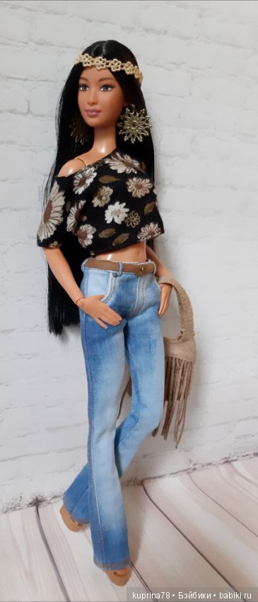 Джинсы-клеш. Романтичные образы в стиле хиппи (фото 4)