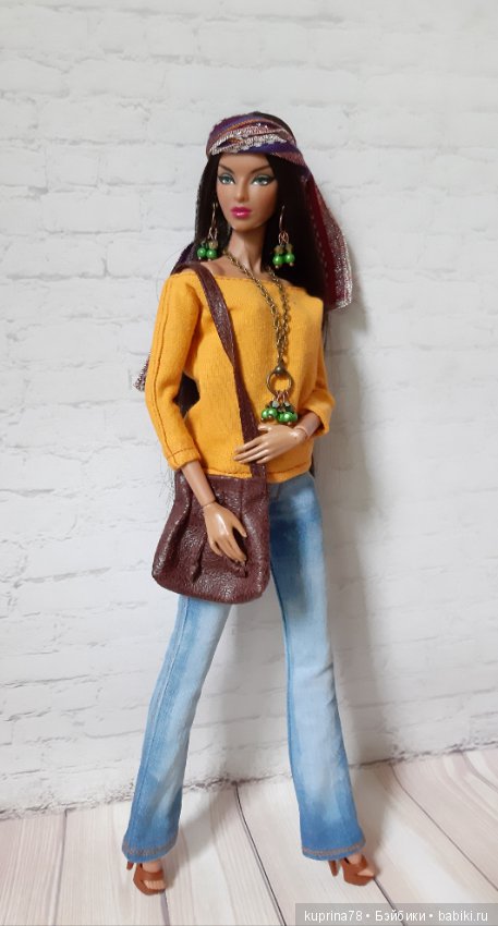 Джинсы-клеш. Романтичные образы в стиле хиппи (фото 8)