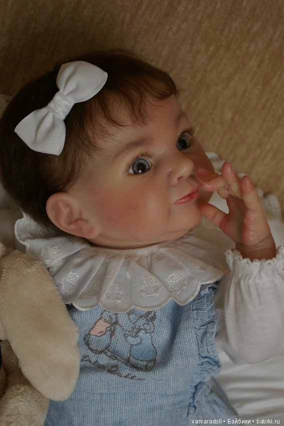 Сегодня родилась малышка на основе молда Laura