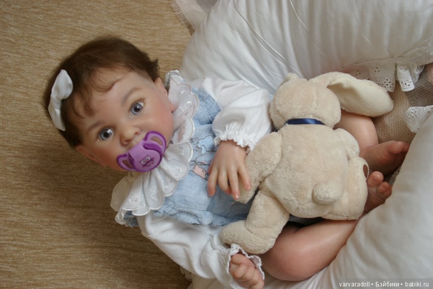 Сегодня родилась малышка на основе молда Laura