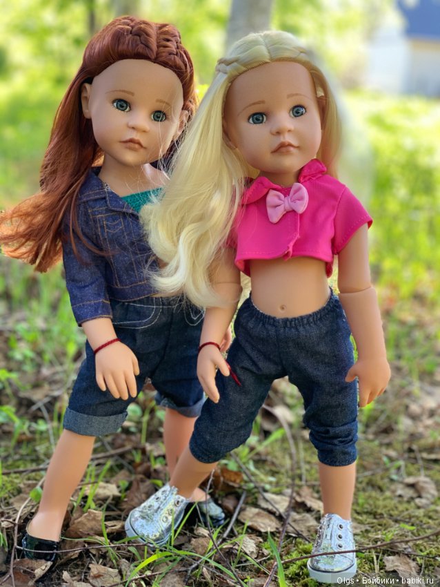 Во поле берёзка стояла ... Габи и Анжелика на прогулке