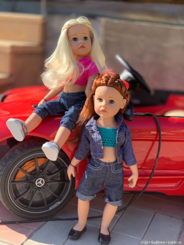 Во поле берёзка стояла ... Габи и Анжелика на прогулке