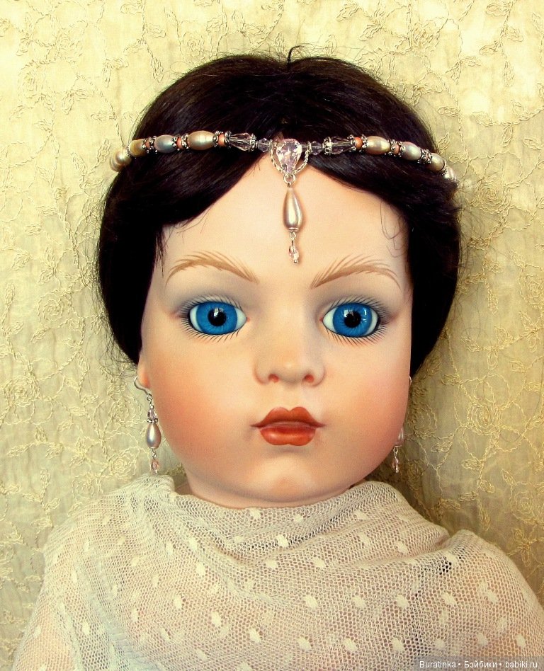 Сплету венок из полевых цветов,сплету колье из радостных улыбок