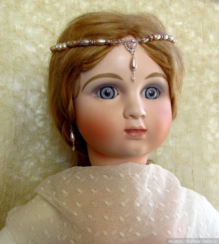 Сплету венок из полевых цветов,сплету колье из радостных улыбок