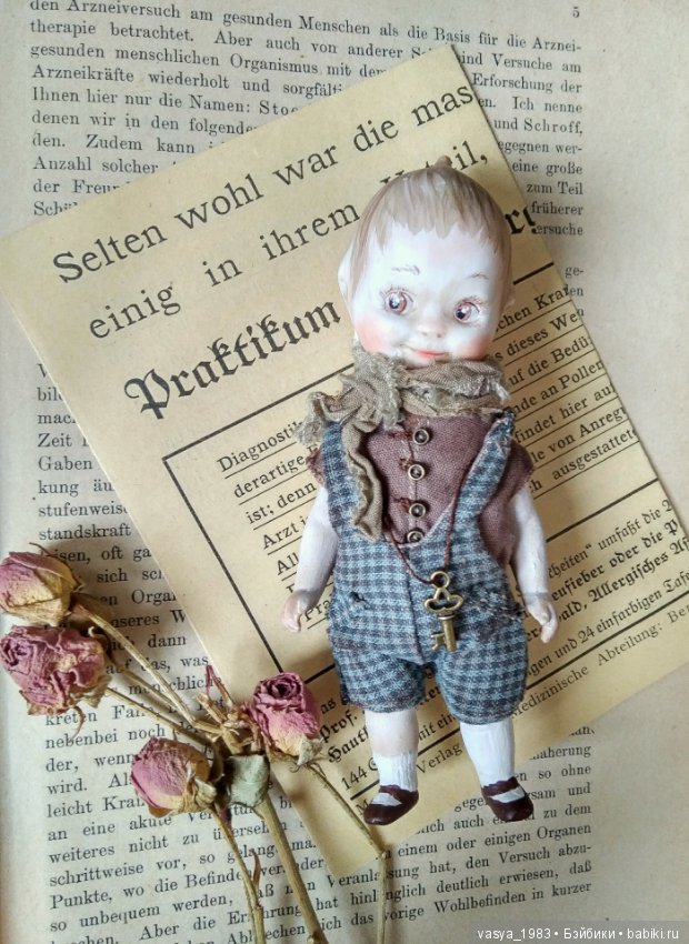 Мои малыши из антикварных деталей