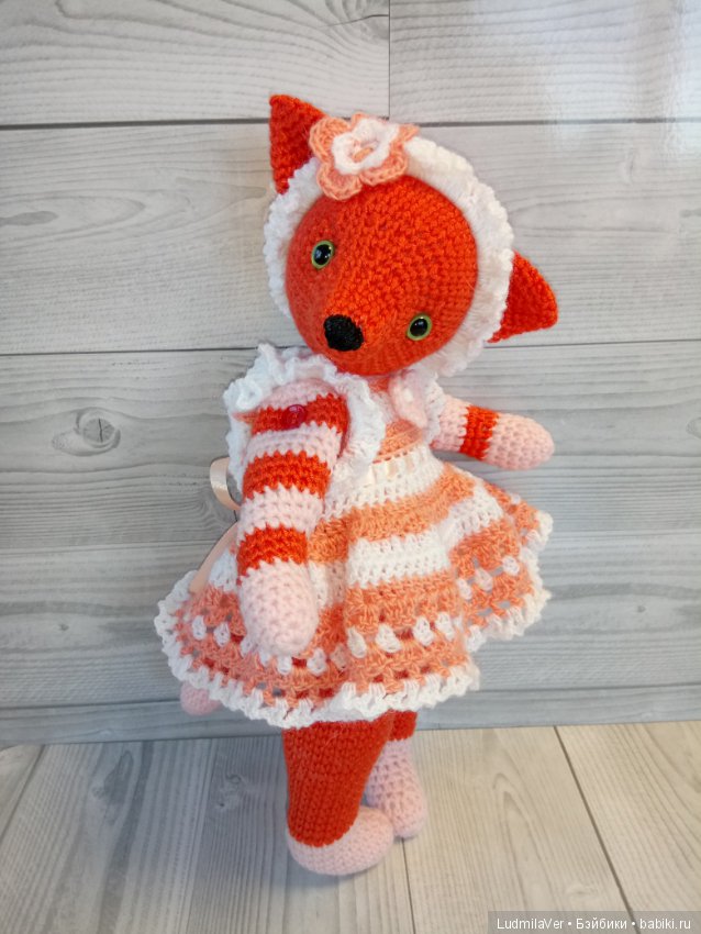 Лисунья Тедди 30 см — Вязаные игрушки и амигуруми: крючком