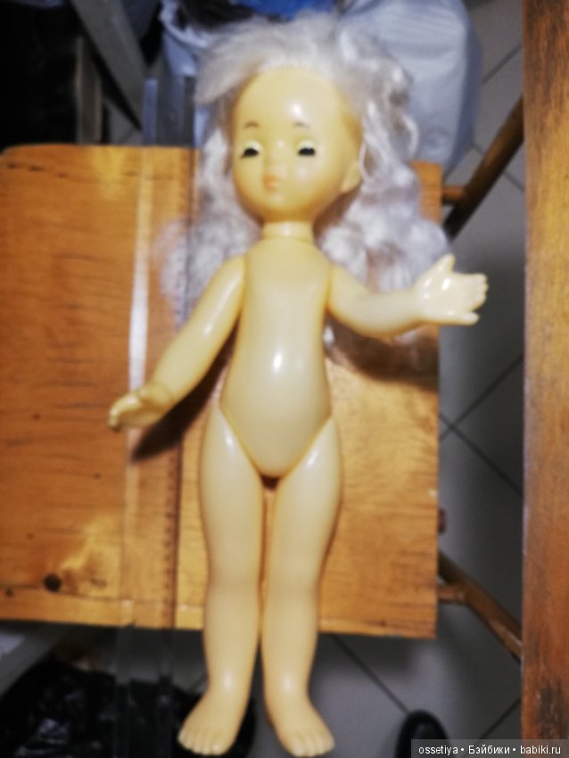 Помогите опознать куколку