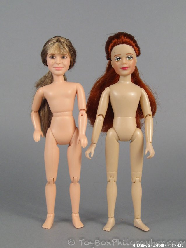 Помогите, пожалуйста, подобрать одежду куклам