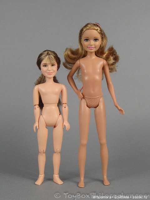 Помогите, пожалуйста, подобрать одежду куклам