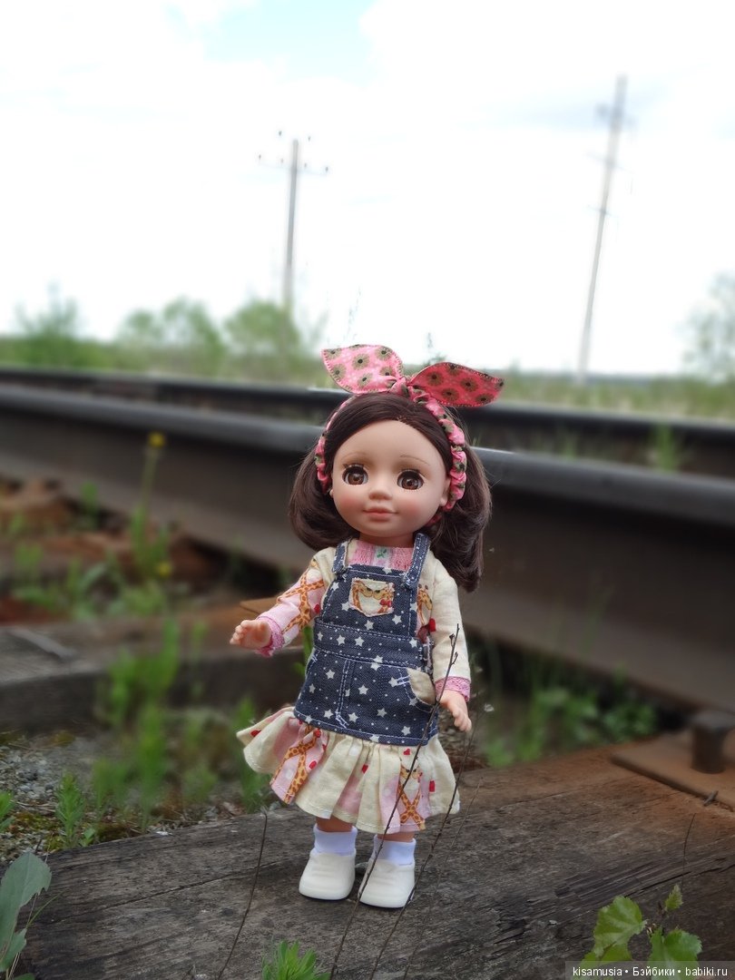 Веселые Аськи на прогулке