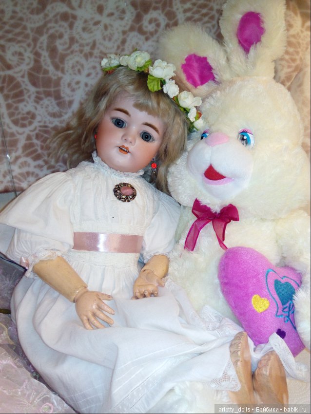 Антикварная куколка Simon and Halbig 1079 Dep дома (фото 4)