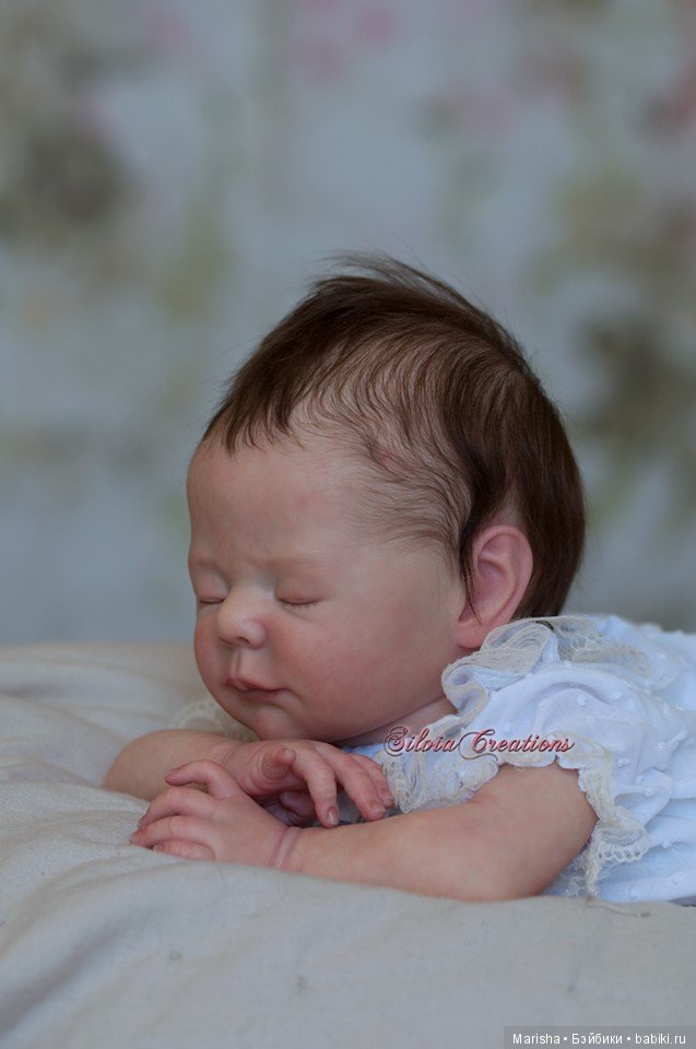 Elise скульптора Karola Wegerich, автор прототипа Silvia Ezquerra