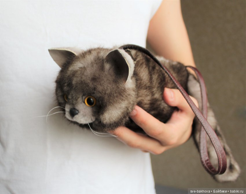 Котосумочка на молнии — Авторские игрушки из разных материалов: синельная проволока