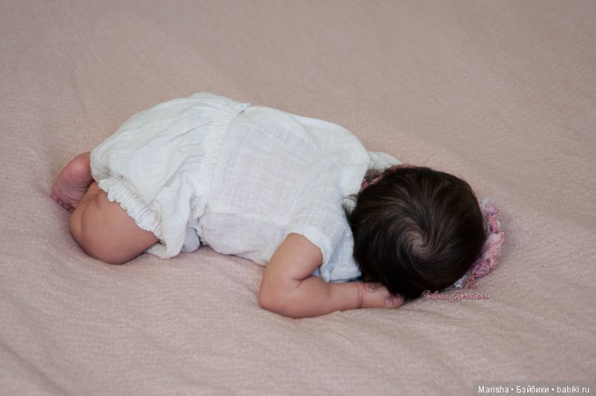 Layla скульптора Andrea Arcello, автор прототипа Silvia Ezquerra