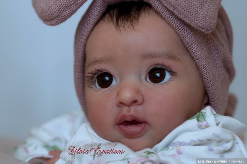 Layla скульптора Andrea Arcello, автор прототипа Silvia Ezquerra