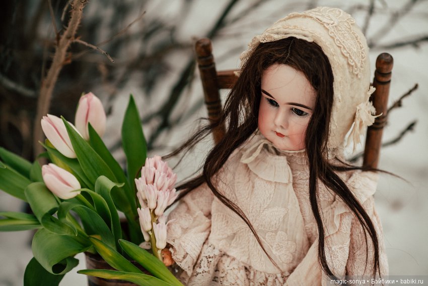 Фотопрогулки с антикварными куклами часть 1