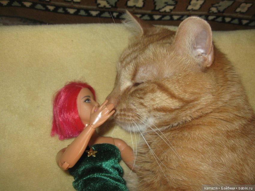 Район Камазовка. Мисс Бэйбики. Выбор платья для презентации Риты (фото 3)