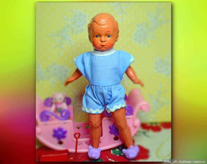 В доме моем много имен, Знаменитых и простых (С)/Маленькие жители небольшой коробки