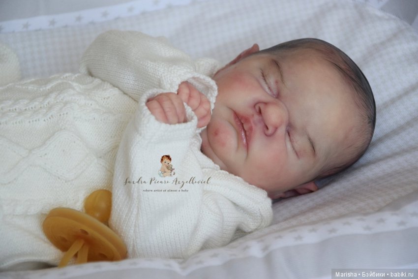 Romilly скульптора Cassie Ann Brace, автор прототипа Sandra Picaro Angelkovich