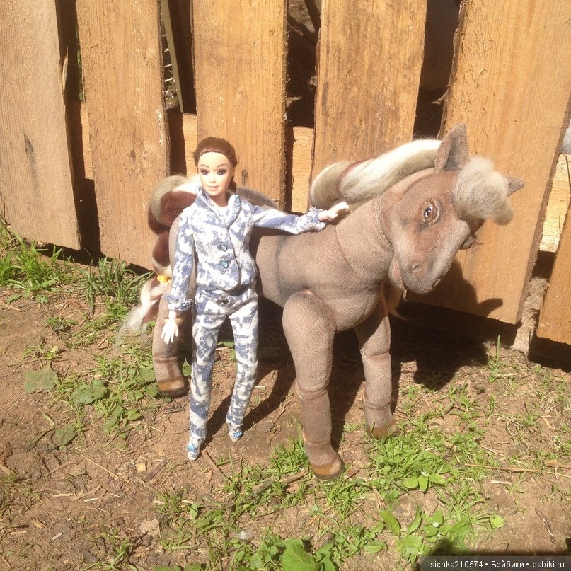 Я, люблю свою лошадку! Причешу ей шёрстку гладко... Текстильная шарнирная лошадка для Барби