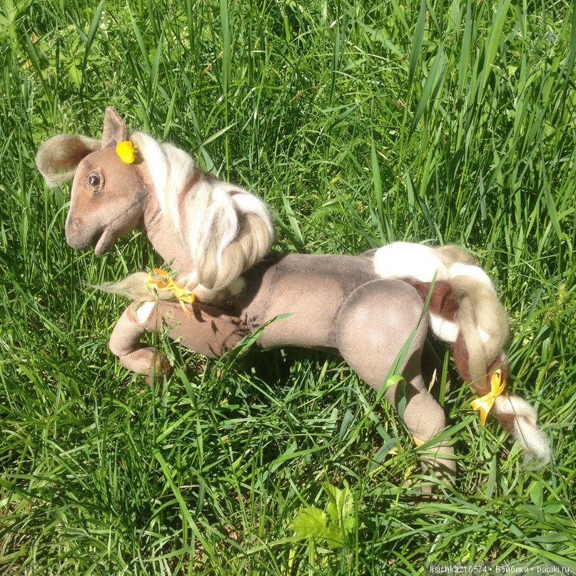 Я, люблю свою лошадку! Причешу ей шёрстку гладко... Текстильная шарнирная лошадка для Барби